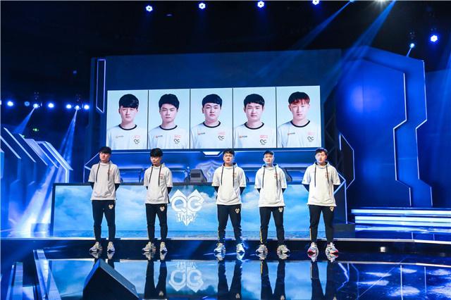 成为了焦点 成为了焦点