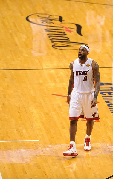 表达为他的 表达为他的