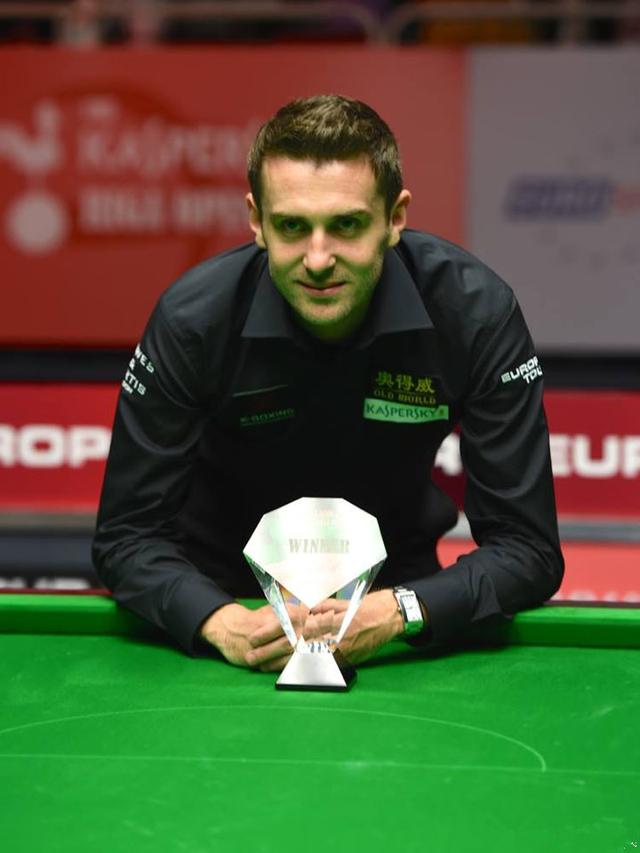 他通过频繁 他通过频繁