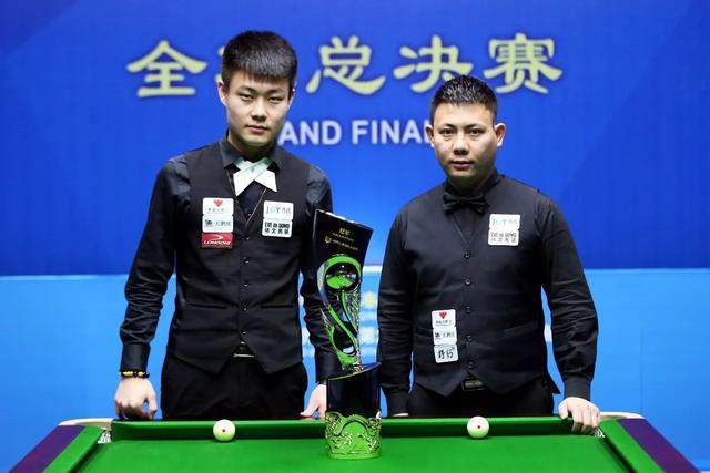 他们均展现 他们均展现