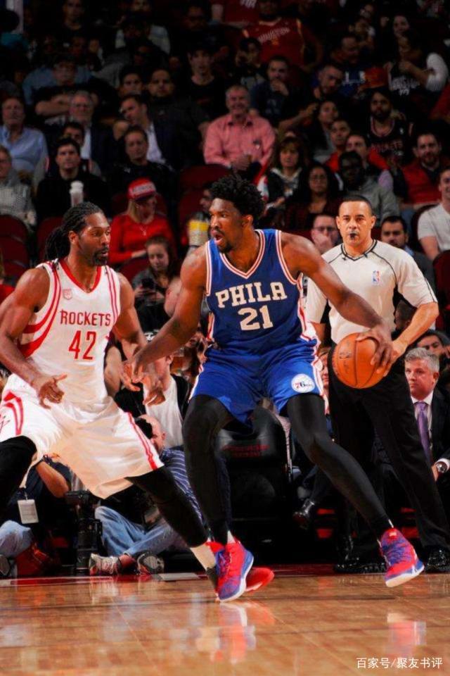 一个专注于 一个专注于