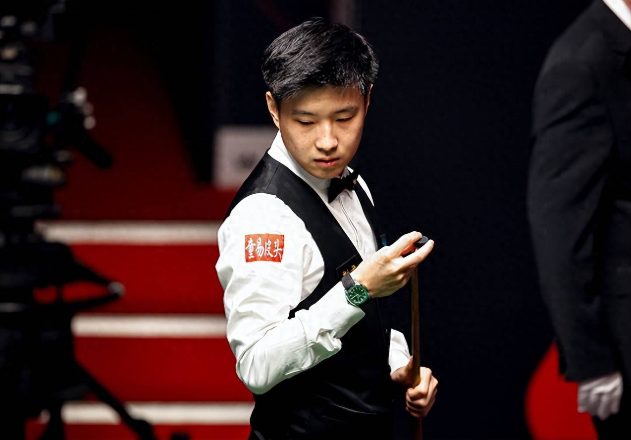 和球队的深 和球队的深